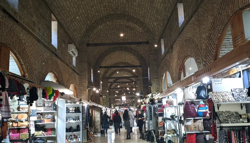 Unutrašnjost Gazi Husrev-begovog bezistana