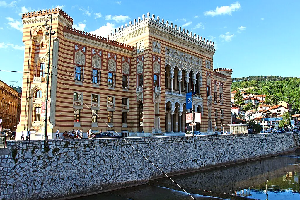 Gradska vijećnica, Sarajevo — gradska vijećnica / Vijećnica