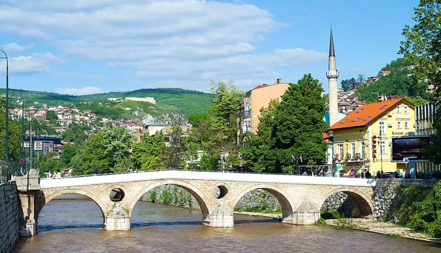 Latinska ćuprija, Sarajevo — most preko Miljacke