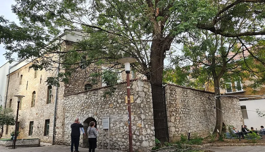 Stara sinagoga i muzej Jevreja