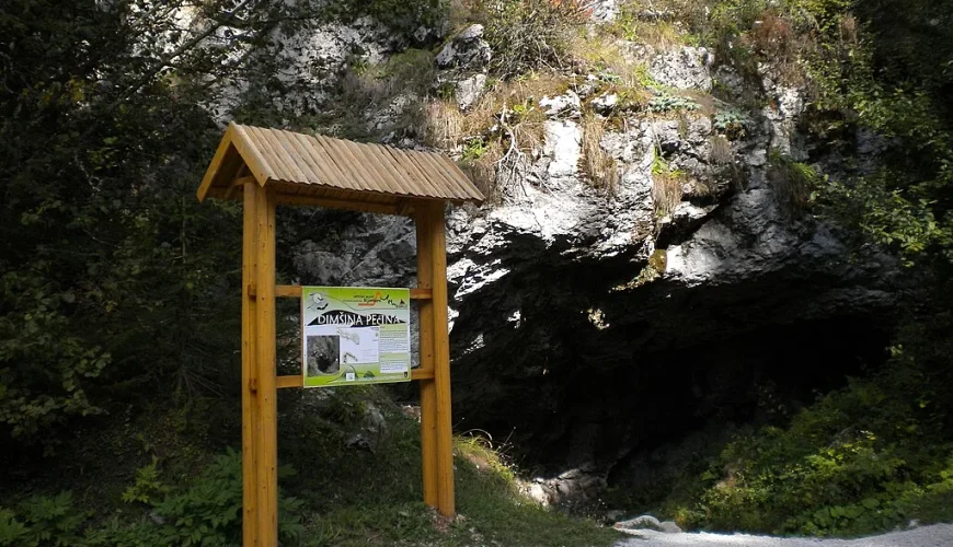 Bijambare, Dimšina pećina — unutrašnjost pećine / stalaktiti i stijene