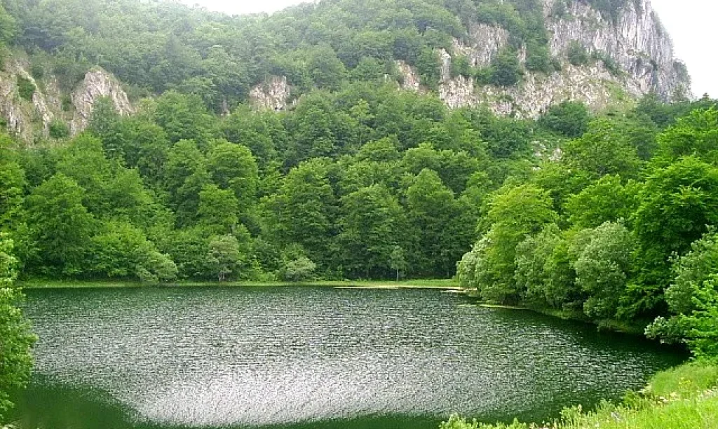 Jezero Donje Bare, Zelengora, NP Sutjeska