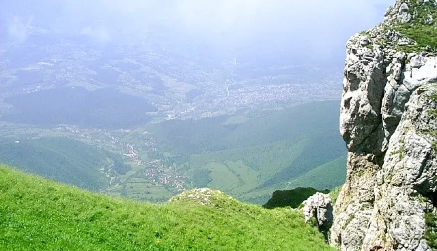 Vlašić, planinarenje, pogled na Travnik