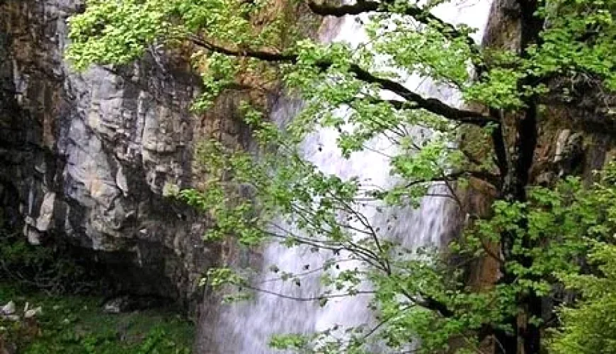 Vlašić, Vodopad Ugrić