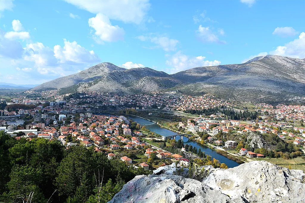 Trebinje – vidikovci / pogled na most