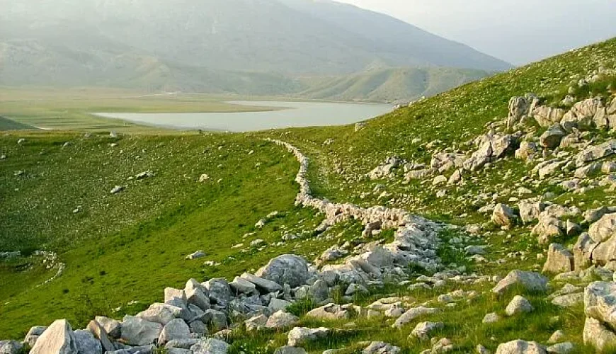 Blidinjsko jezero, priroda i šetnja