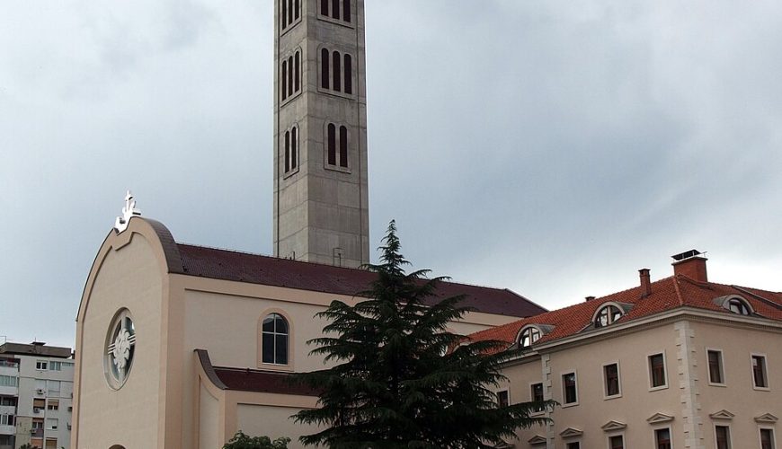 Franjevački Samostan i Crkva sv. Petra i Pavla