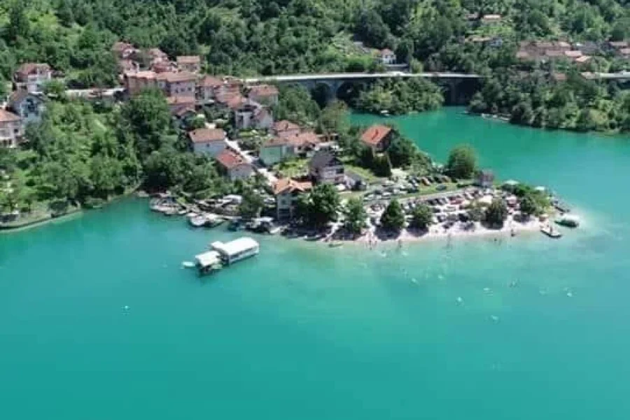 Plaža Peta Jablaničko jezero